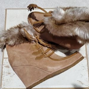 NEW SPLENDID FUR TRIMMED SUEDE BOOTIES 6.5